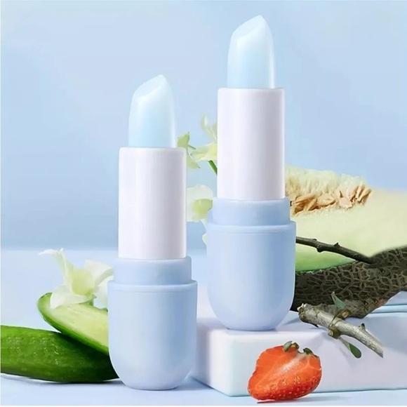 Hyaluronic Acid Moisturizing Lip Balm w/ Vitamin E - Hydrate & Nourish Your Lips - Picture 2 of 4